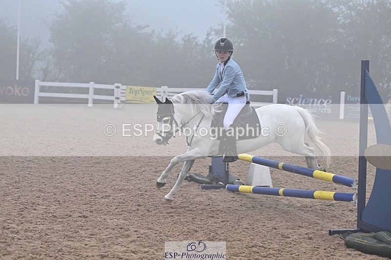 260414-155229-00124 - Cls 3+4 Club and Schools 60cm