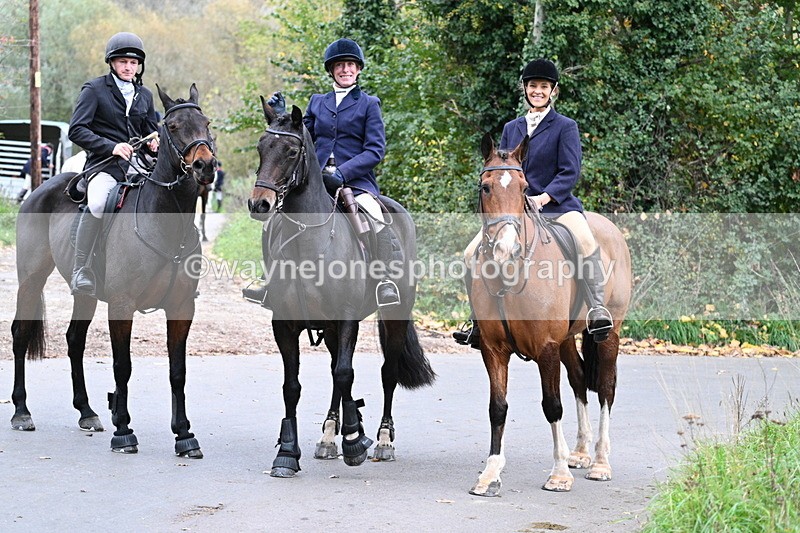 WJ7_7415 - Walk Home..