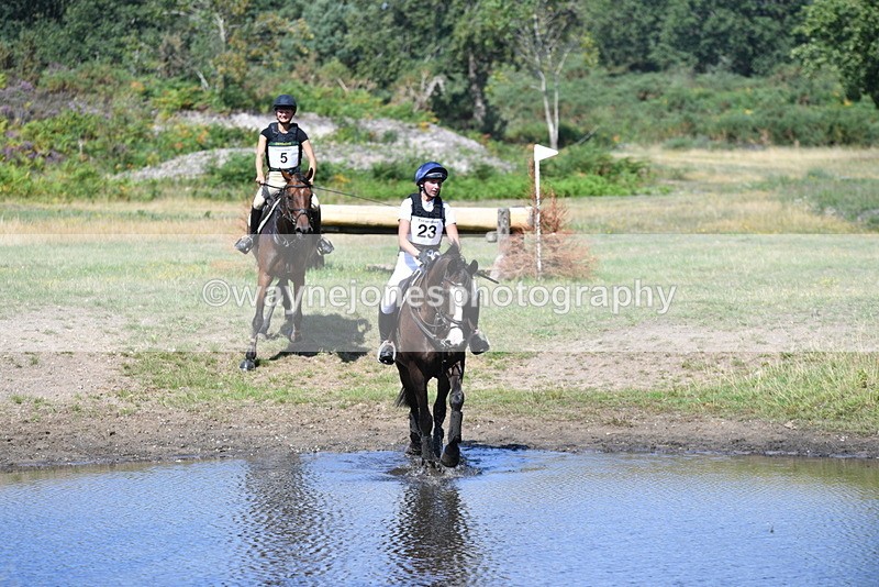 WJ5_2216 - XC Time 10:54 to 11:14