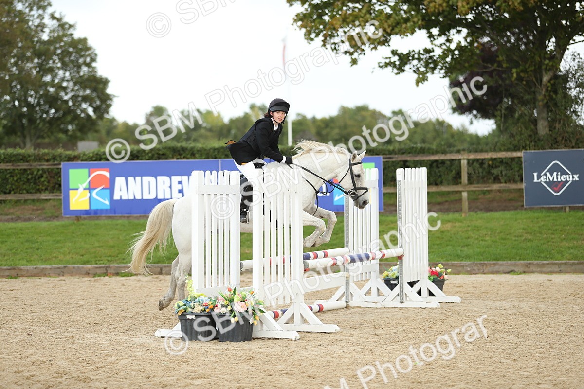 SBM_10828 - J31 - Senior Horse & Pony 75cm Championship