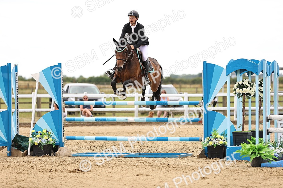 SBM_010455 - Class 9 - Senior Foxhunter - 1.20m Open