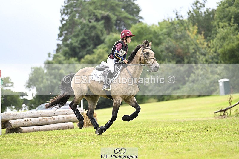 240825X-161422-36225 - 80cm XC 15.30 to 16.30