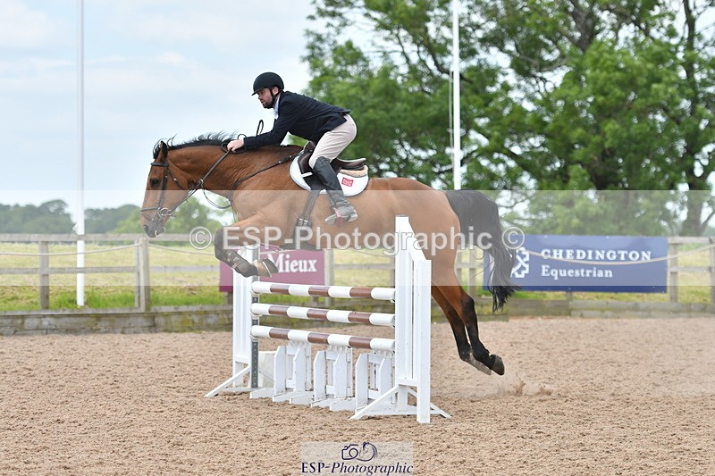 240609A-112324-04540 - Cls 17 Snr 1.05m Open