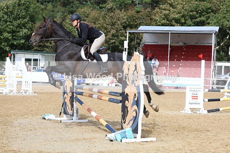 3E7A9644 - Class 10: Senior 95cm open