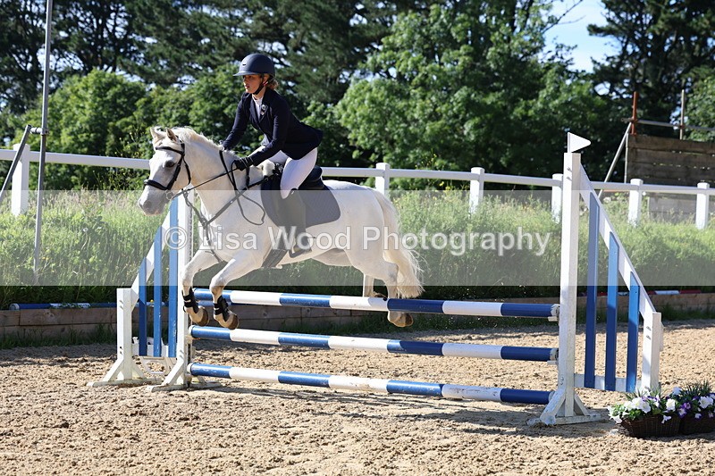 3E7A8036 - Class 13: Pony British Novice/80cm open