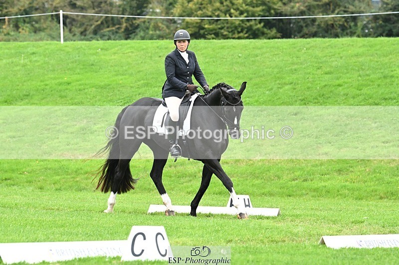 241024-144114-04583 - 418-Georgina.Marks-IM.ON.FIRE