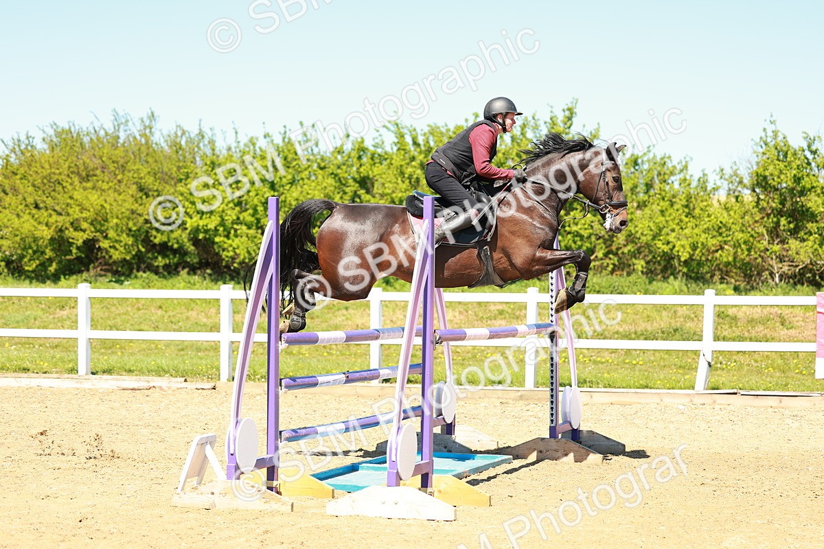SBM_001341 - Class 4 - Senior Newcomers 1.10m