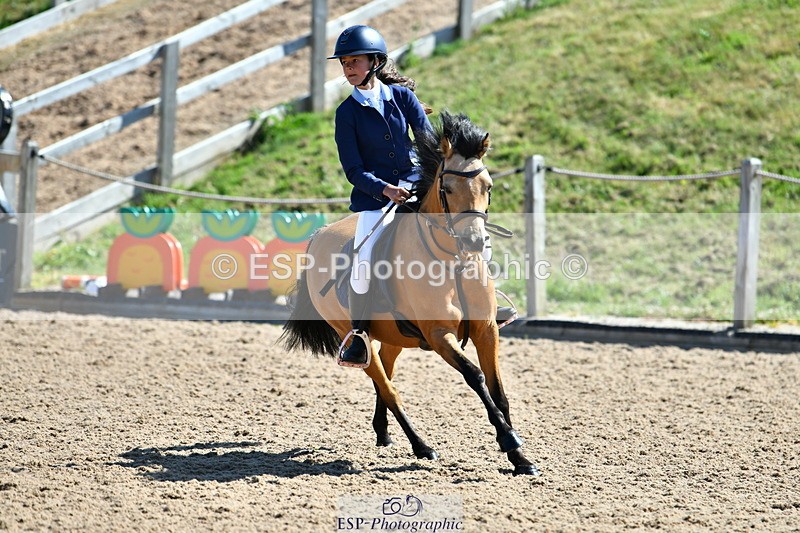 230624A-101647-00244 - Cls 37 Springboard 128 + 138cm