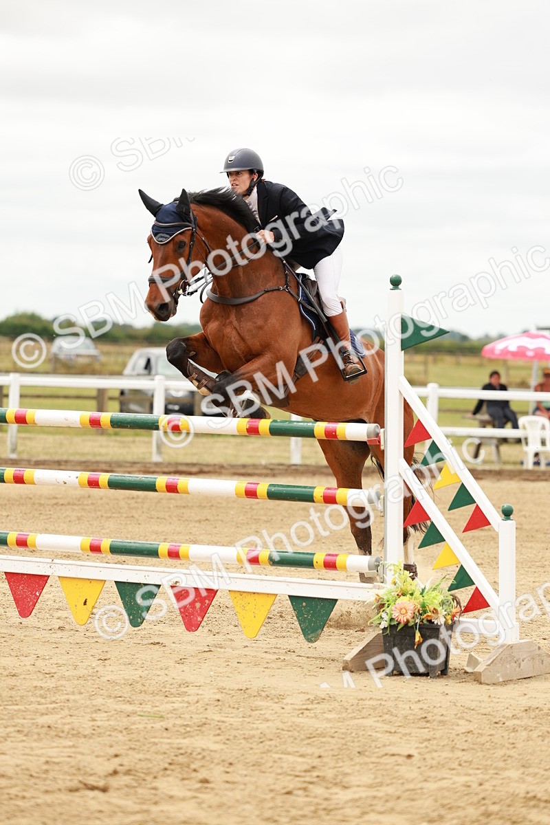 SBM_017635 - Class 21 - Senior Newcomers Championship 2d Rd