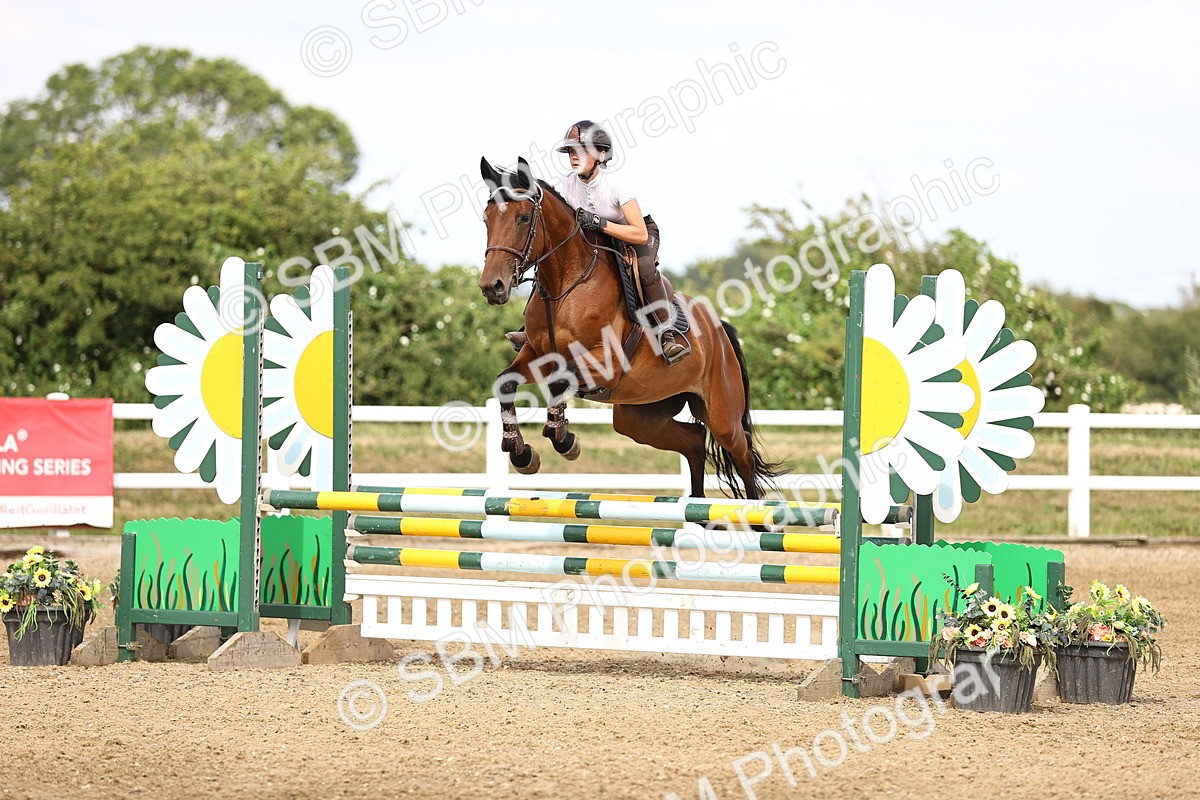 SBM_002319 - Class 18 - Ariat Senior British Novice- 90cm Open