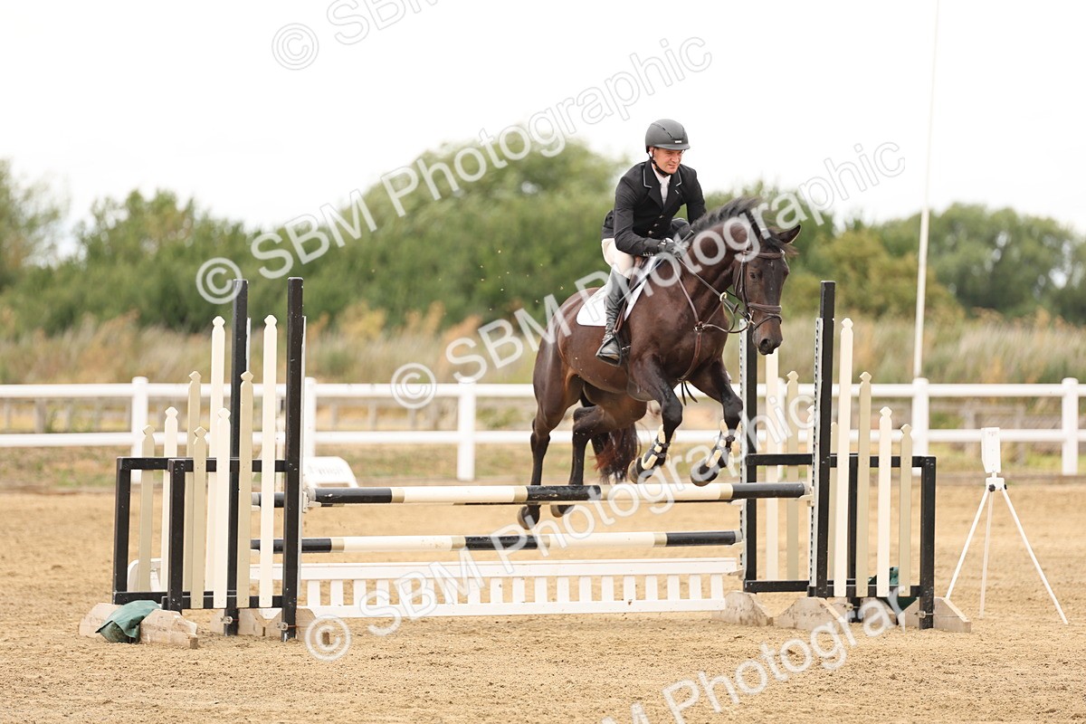 SBM_023375 - Class 3 - Senior British Novice - 90cm
