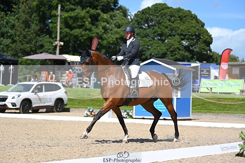 230811-124117-01357 - Cls 4 Adv Medium Silver