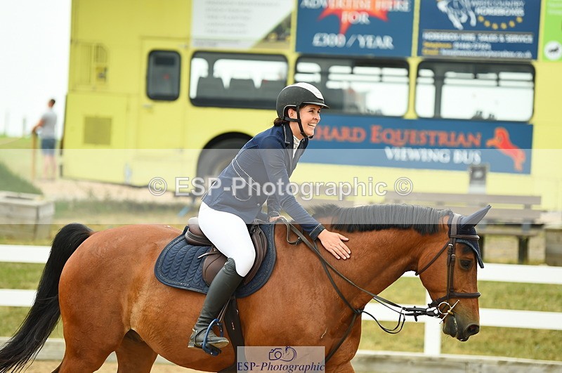 230610A-120858-03207 - Cls 24 95cm Amateur Qualifier