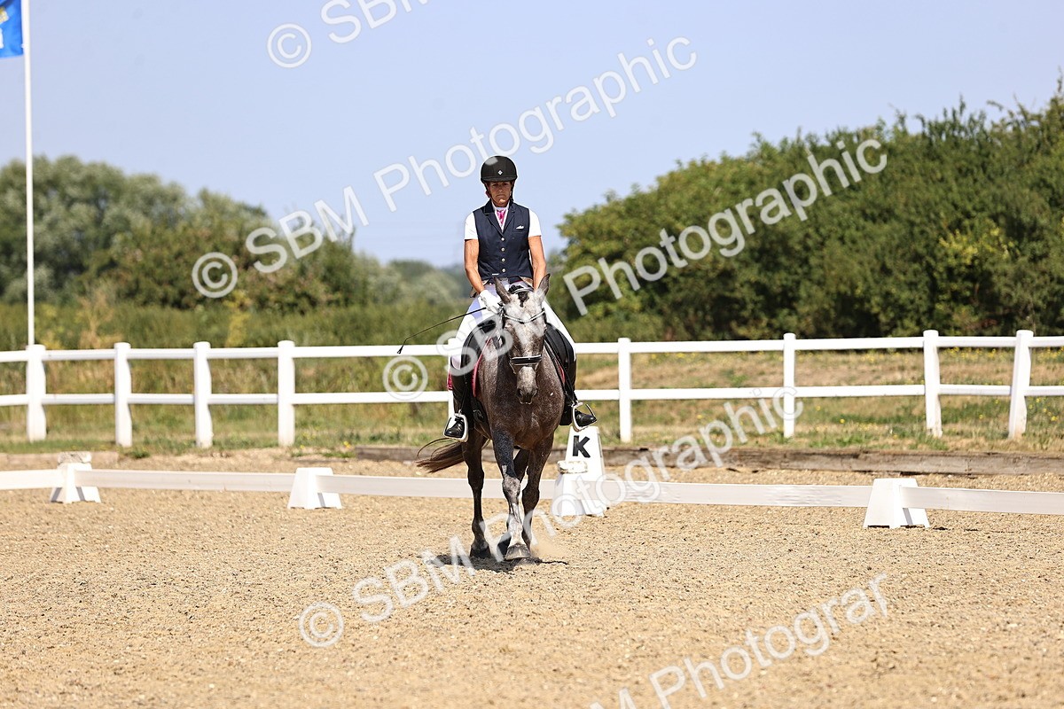 SBM_010375 - Novice 5 - 11.20-12.23
