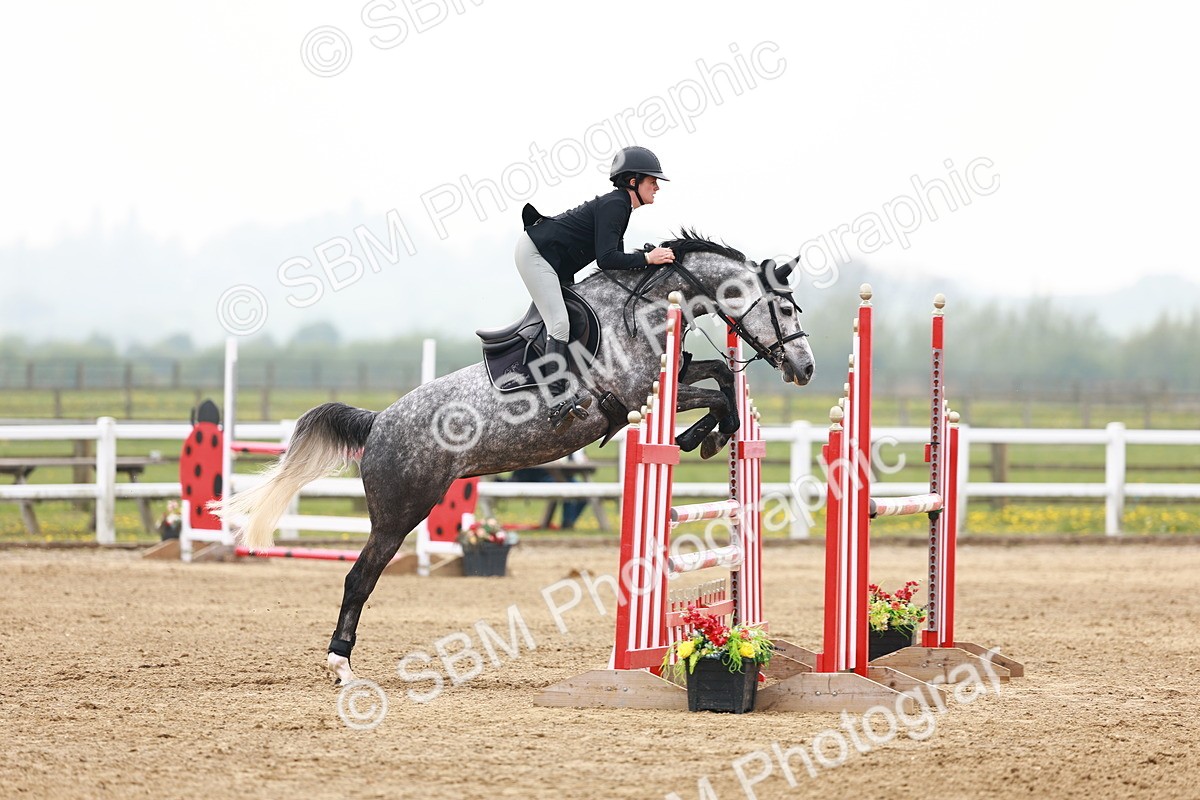  - Class 18 - Senior Newcomers - 1.10m