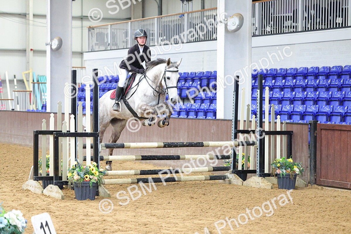 SBM_009722 - Class 20 - Senior British Novice/ 90cm Open - First Round (0.90m)