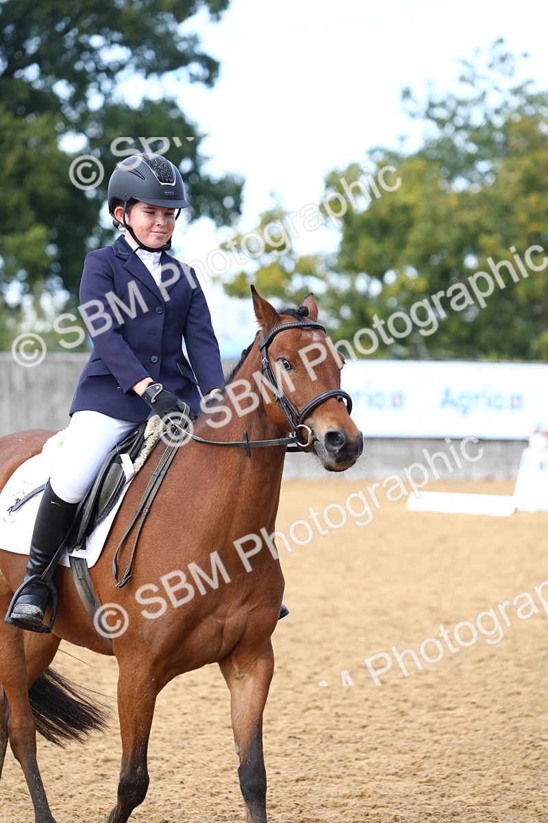 SBM_42629 - D21 - Junior Championship Intro 1
