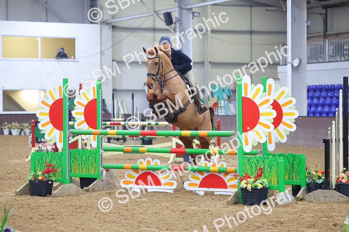 SBM_008785 - Class 22  - Senior Newcomers/ 1.10m Open - First Round (1.10m)