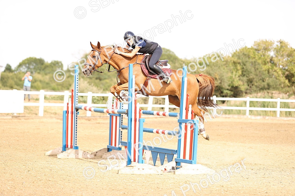 SBM_001670 - Class 6 - Senior Newcomers 1.10m