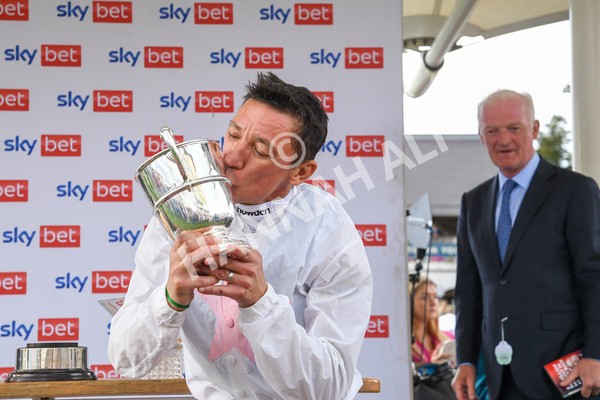 260823-Race 4-Absurde-1110 - Race 4 Sky Bet Ebor Handicap