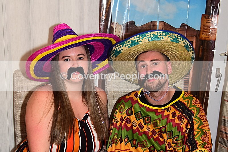 LEE-009 - Lee's 30th