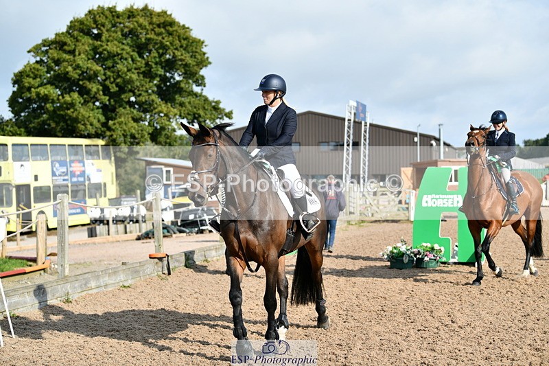 240915A-100355-08920 - Cls 25 Snr 1.20m Open