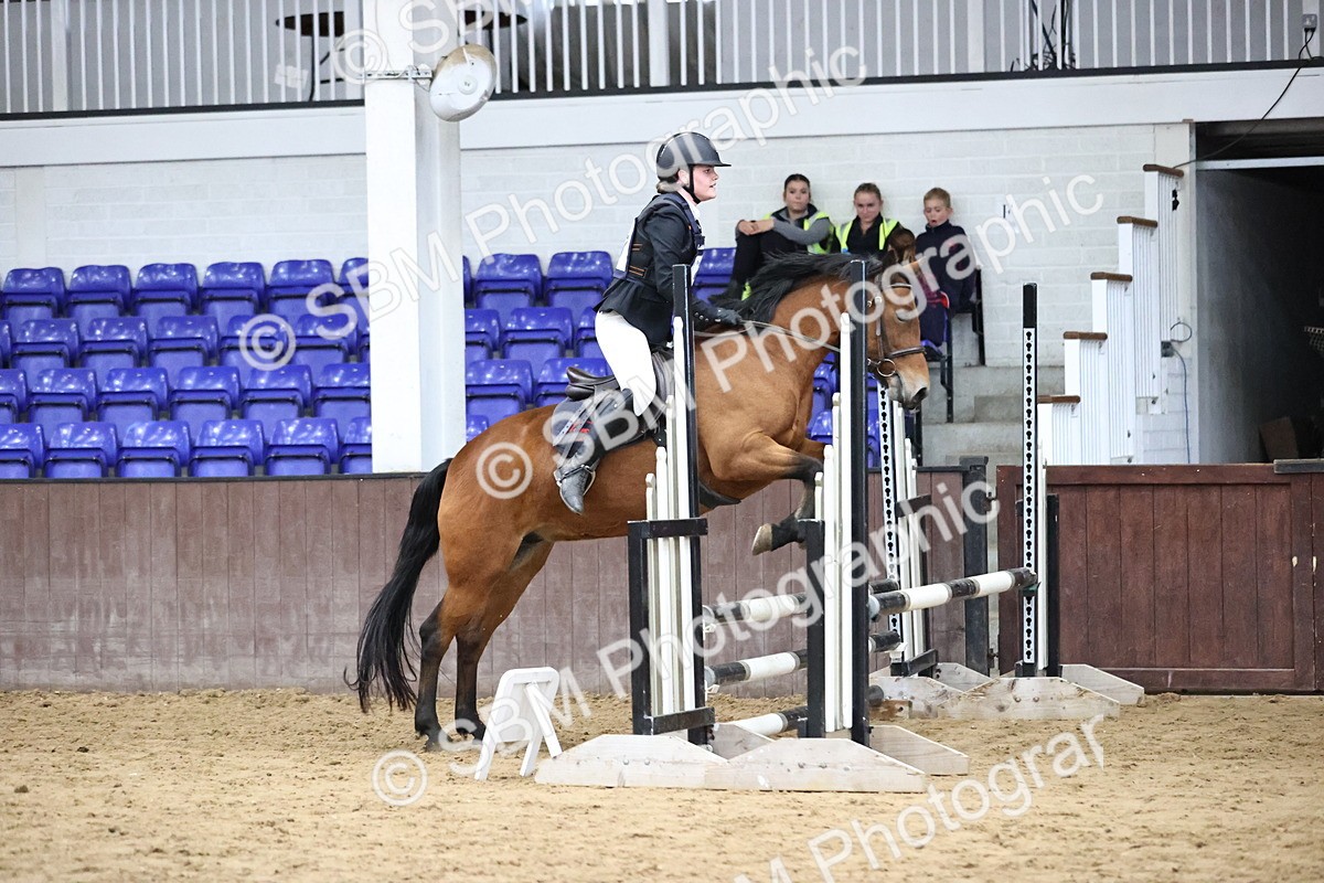 SBM_001455 - Class 5 - Henlow Veterinary Hospital 70cm