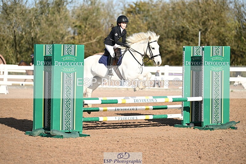 241026A-104758-00194 - SAT Cls 5 Pony British Novice and 80cm