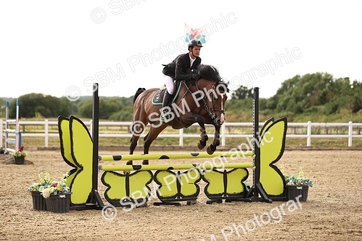 SBM_004982 - Class 24 - Arit Senior British Novice - 90cm