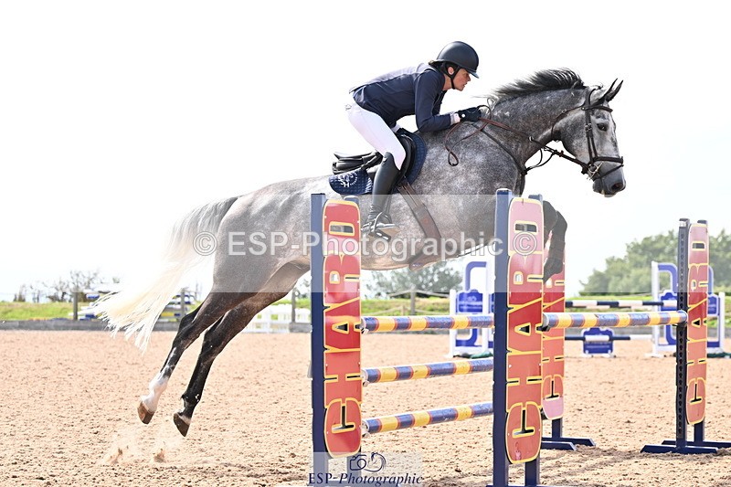 240828A-143656-00951 - Cls 4 Snr Newcomers and 1.10m Open