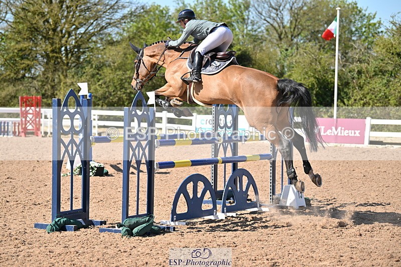 240420A-105232-10410 - Cls 19, 1 Star Silver Tour 1.20m