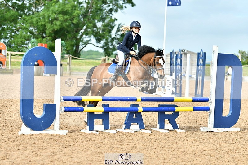 230624A-090432-00029 - Cls 36 Stepping Stones 128 & 138cm