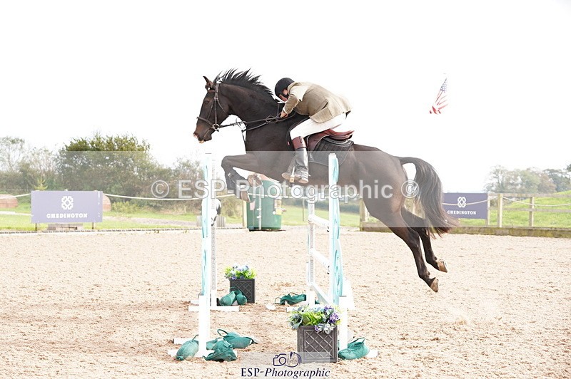 241004A-152316-00965 - Fri 04 Snr Fox & 1.20m Open