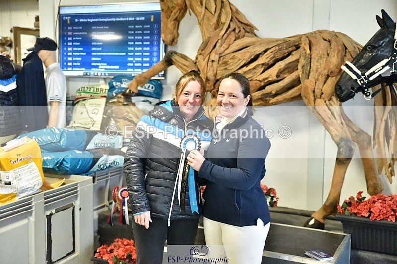 250215-131244-03632 - Medium Silver Presentations