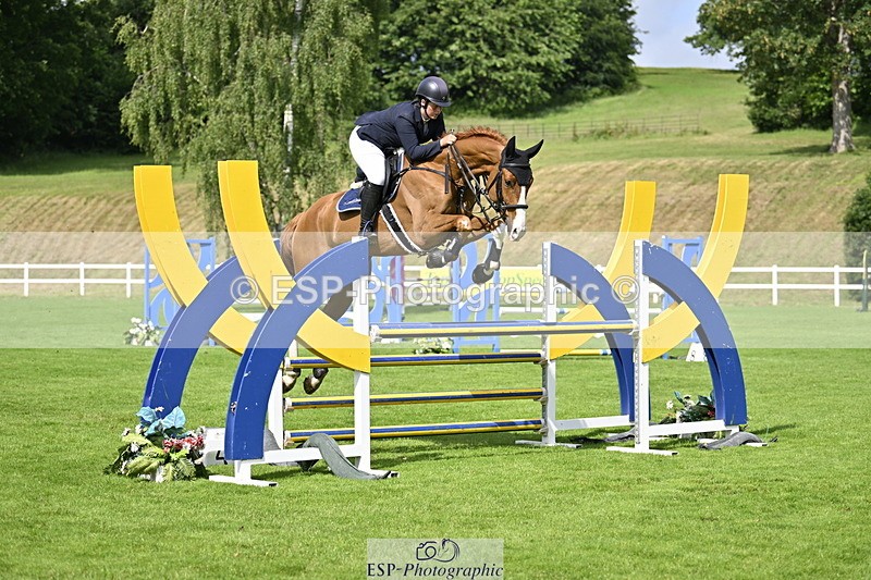 250613A-101902-00376 - Cls 1 Snr Newcomers and 1.10m Open