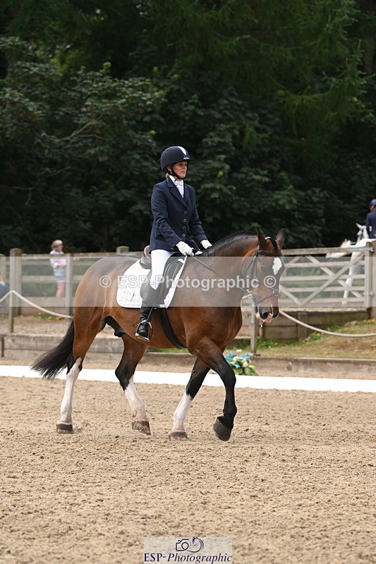 250719A-120118-04527 - 026-Carol.Quantrill-Cormoy.Lad