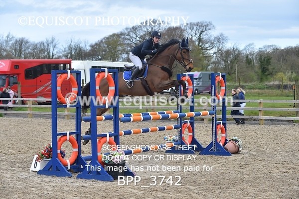 BPP_3742 - CLASS 3 Senior Discovery/ 1m Open