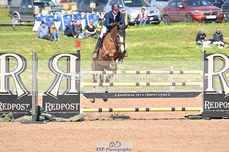 240420A-145044-11855 - Cls 7, 2 Star Medium Tour 1.35m