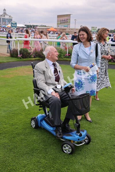 yr23072022r6-54 - Race 6 5.00pm Sky Bet Partnership with Support Dogs Stakes