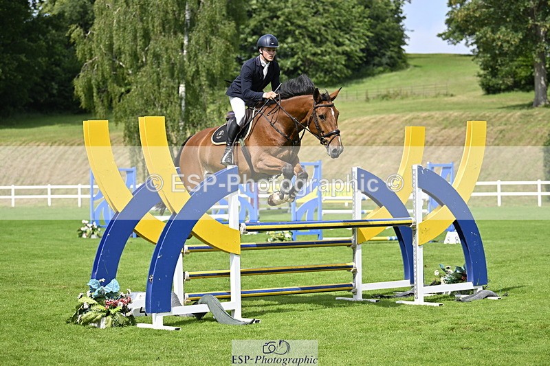 250613A-103336-00487 - Cls 1 Snr Newcomers and 1.10m Open