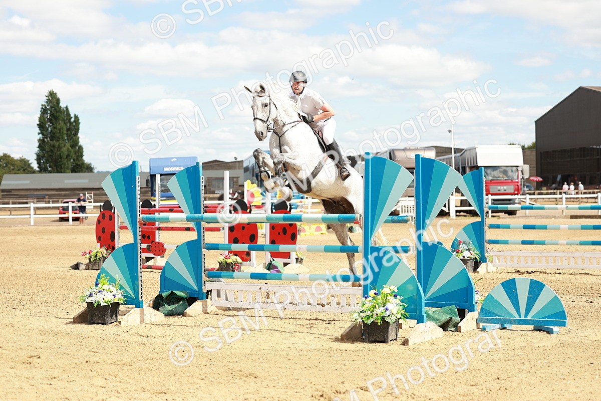 SBM_020360 - Class 22 - National 1.30m Open