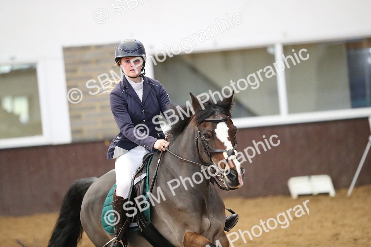 SBM_001336 - Class 3 - Horse & Hound