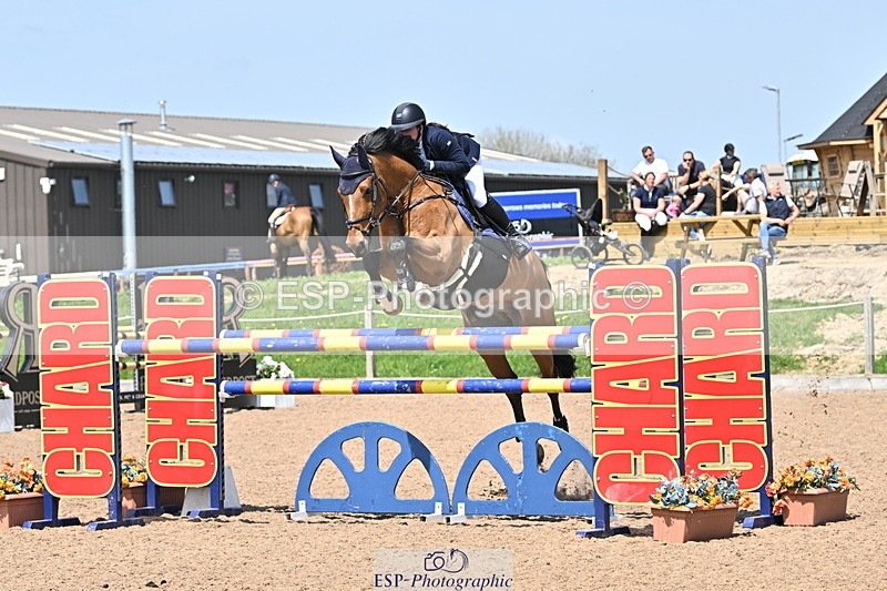 240509A-130104-01930 - Cls 10 National 1.30m Open