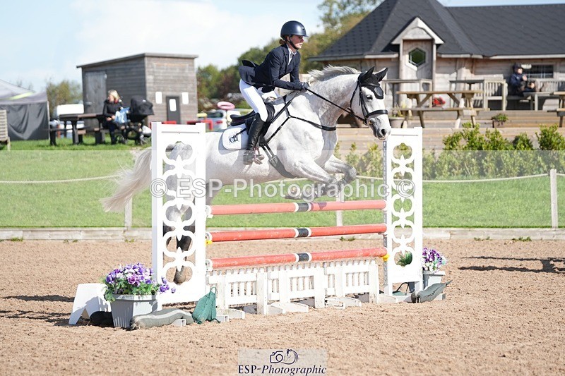 250913-103855-06207 - Cls 14 Snr Newcomers