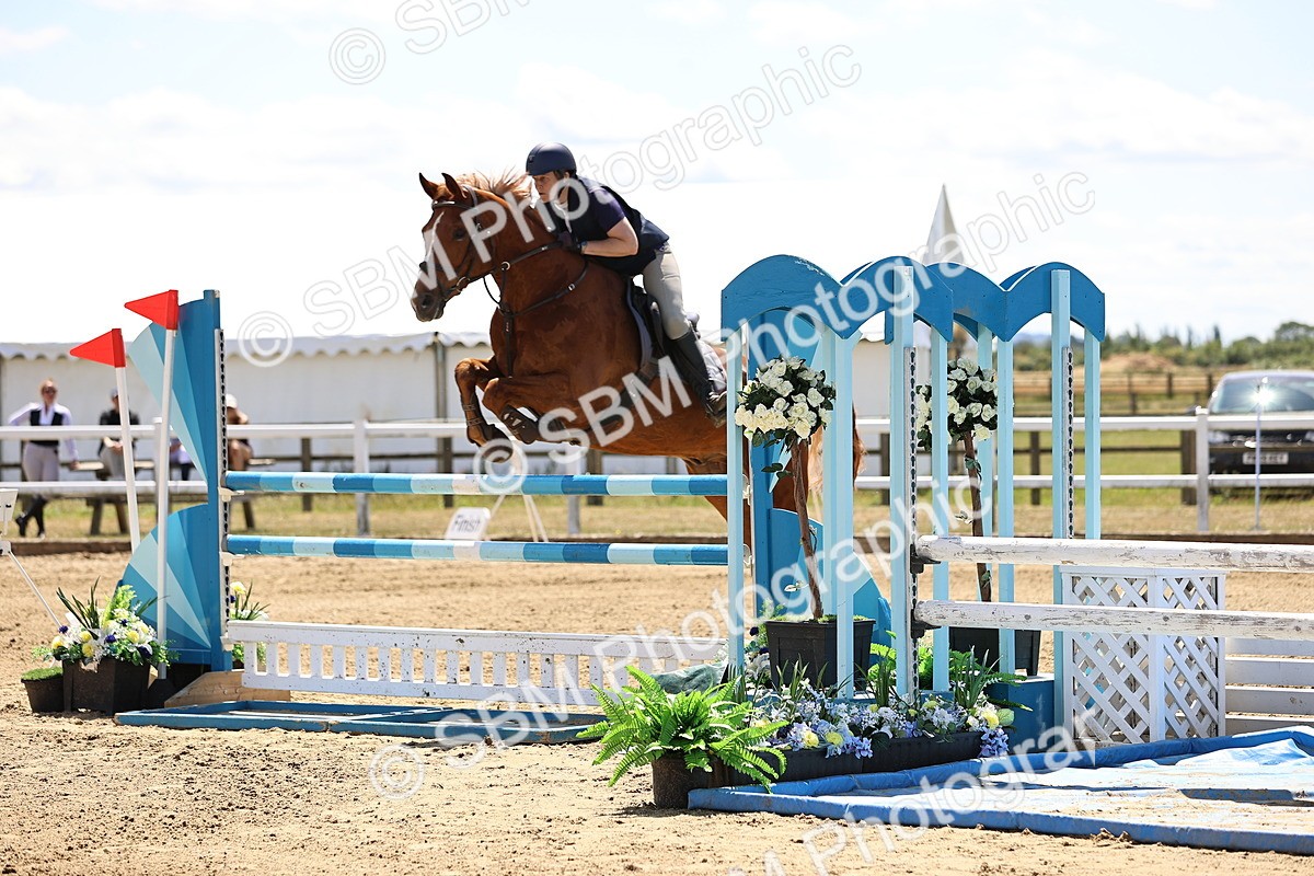 SBM_014391 - Class 15 - Senior Newcomers - 1.10m Open