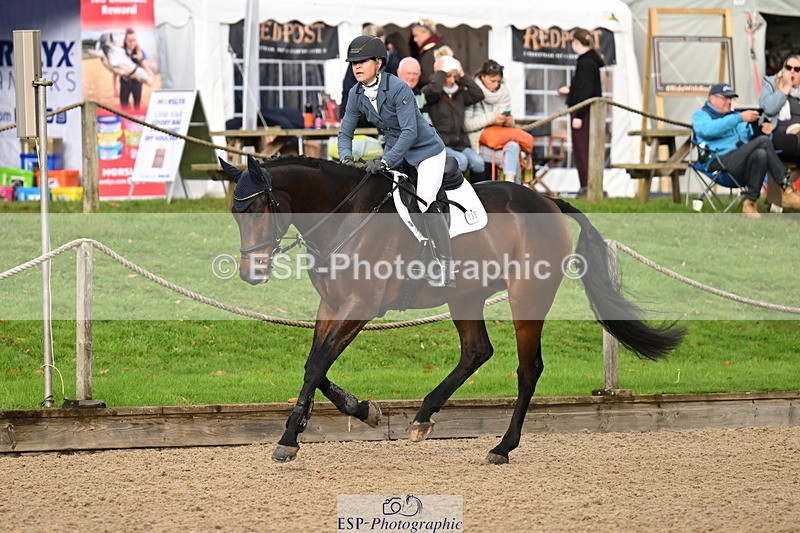 251024A-102057-06410 - B-135-Eva.Carse