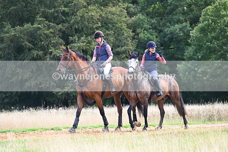 DSC_4424 - Time at Statue 09:50 to 11:09