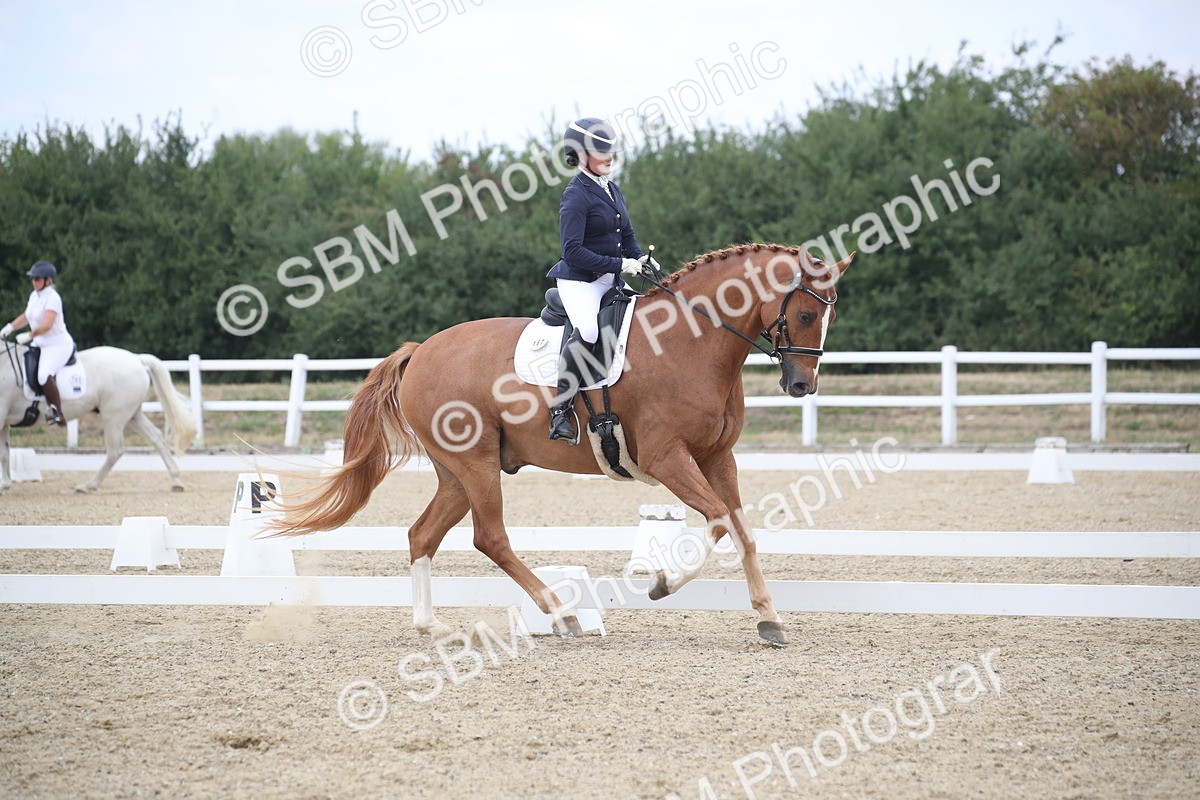 SBM_008904 - Novice 5 - 13.29-14.18