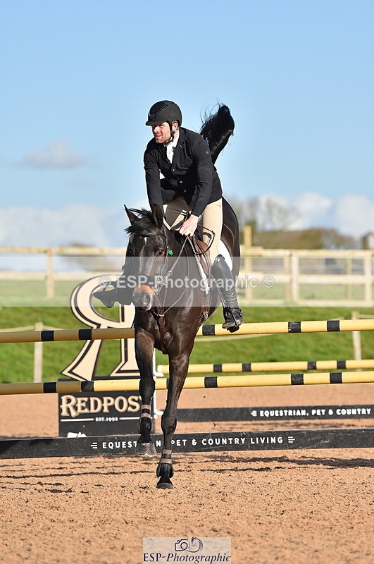 240306A-155612-01887 - Cls 5 Foxhunter and 1.20m Open