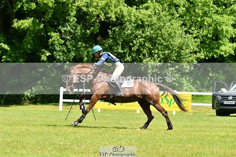 230528-114409-16885 - 410-CHILLIS_GEM-Sarah_Gairdner-XC